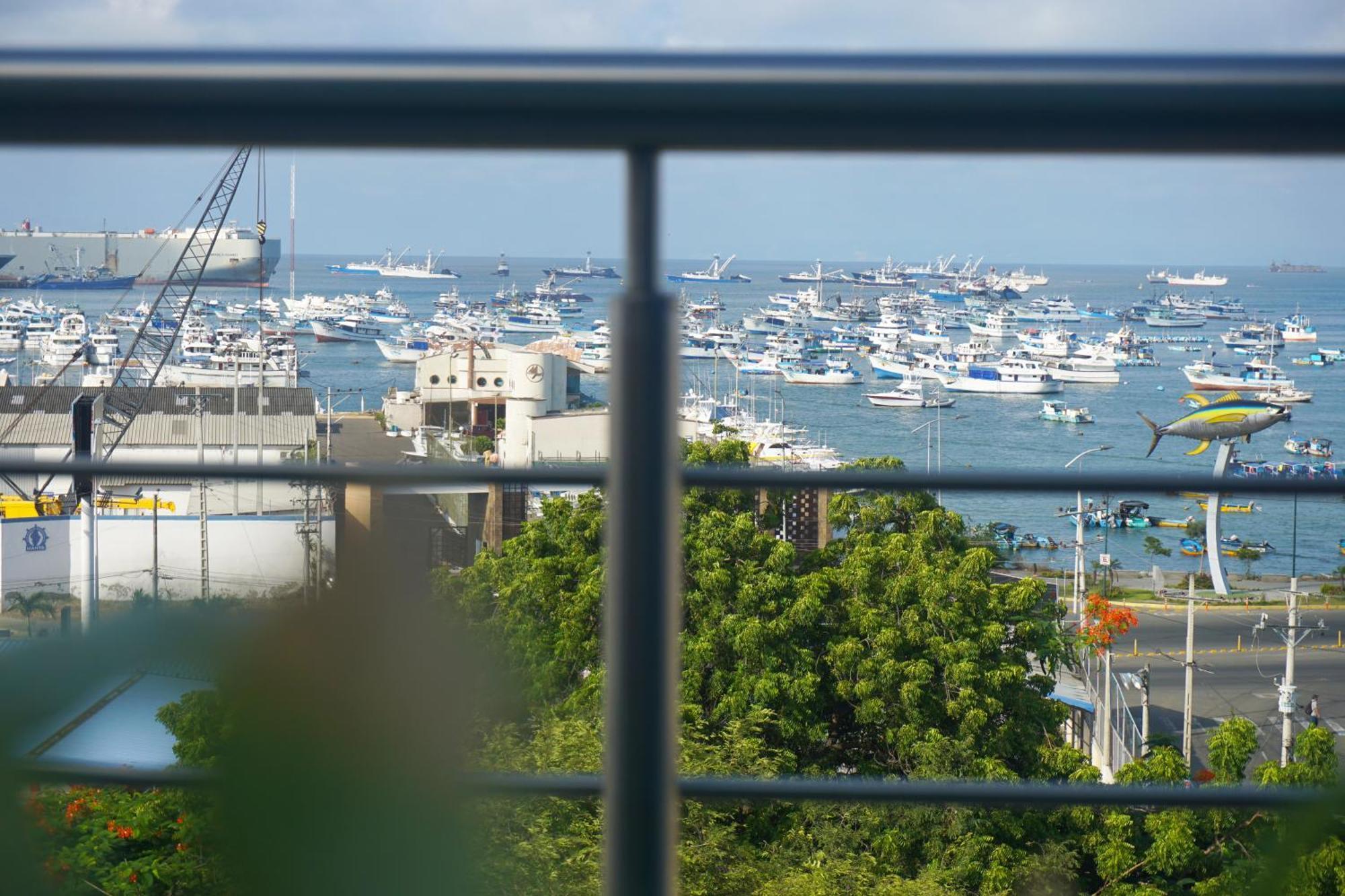 Hotel Perla Spondylus Manta Exteriör bild